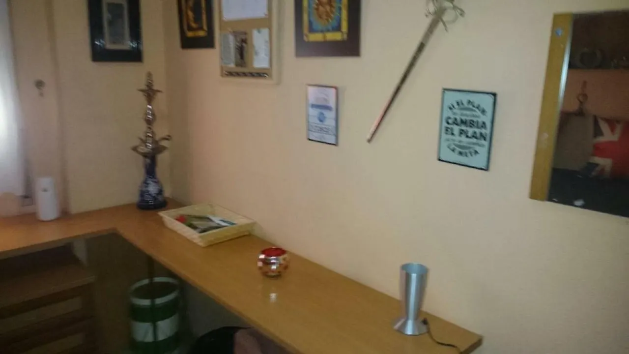 La Habitacion De Lola Seville Homestay